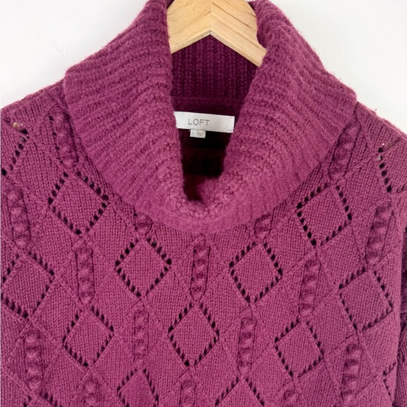 Loft Maroon Bobble Turtleneck Sweater - Picture 4 of 10